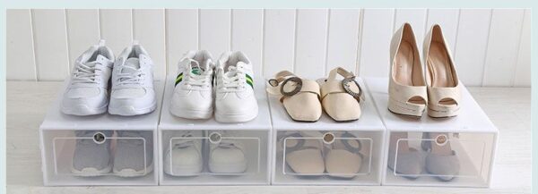 Transparent shoe box with tilting drawer