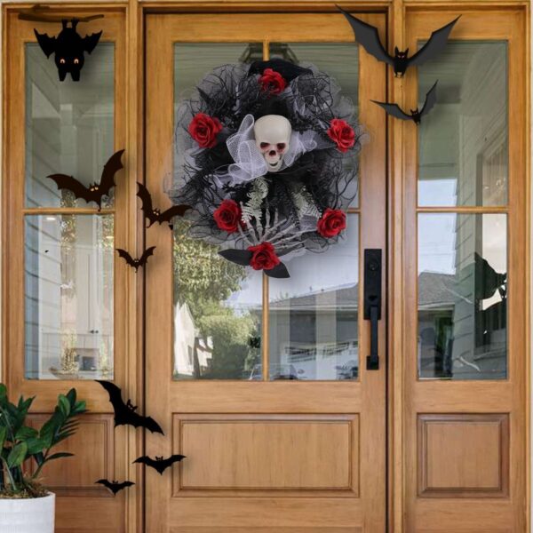 Door mesh skull wreath for Halloween