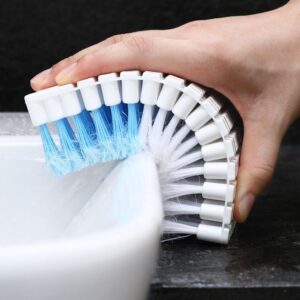 Brosse courbée pliable pour cuisine et toilette